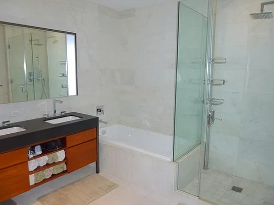 Rented by BLU Real Estate | media 12