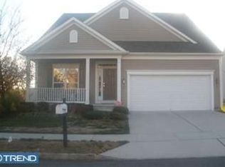 61 Pennington Ct, Delanco, NJ 08075