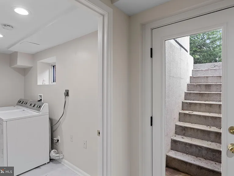 17004 Cashell Rd — Photo 60