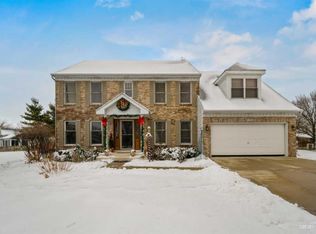 2506 Meadow Green Ct, Aurora, IL 60506