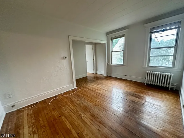 4B Swaine Pl — Photo 2