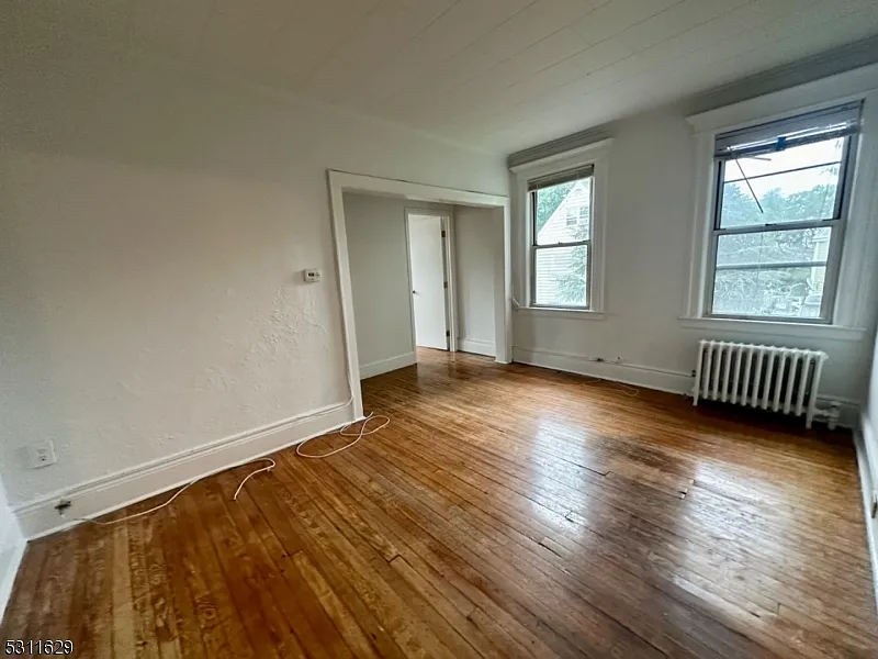 Building Photo - 4B Swaine Pl