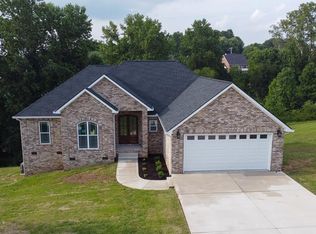 115 Laura Pl, Cookeville, TN 38506
