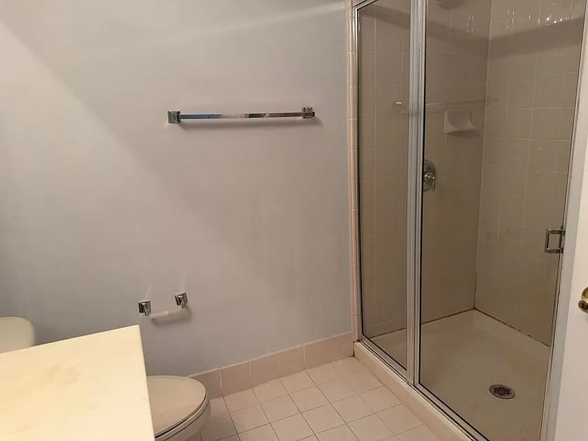 2 bed, 3.0 bath, 1185 sqft, $2,499 — Photo 3