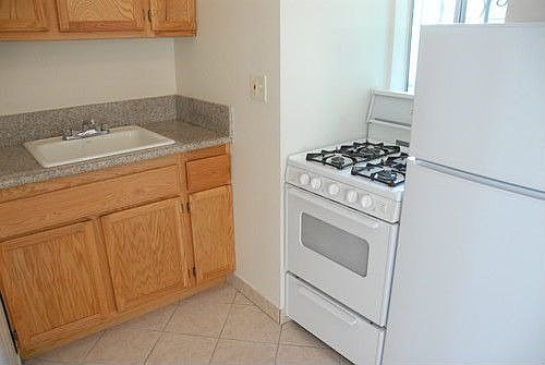 2nd image of 16 Clubhouse Ave APT 12