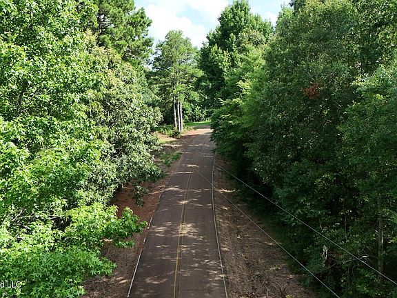 2nd image of 1400 Kelly Crossing Rd