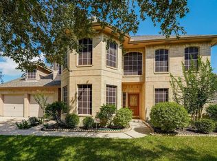 4211 Arboretum Dr, Pasadena, TX 77505