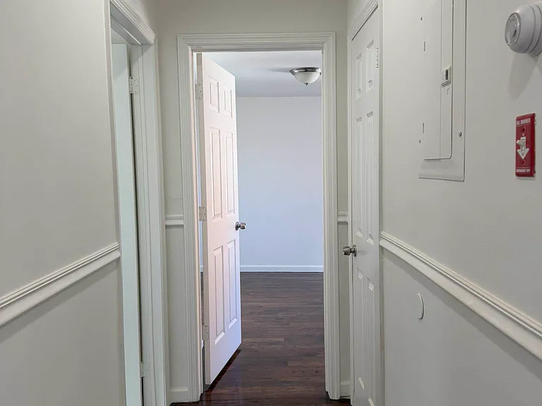 2945 Wickham Ave #GARDEN — Photo 11