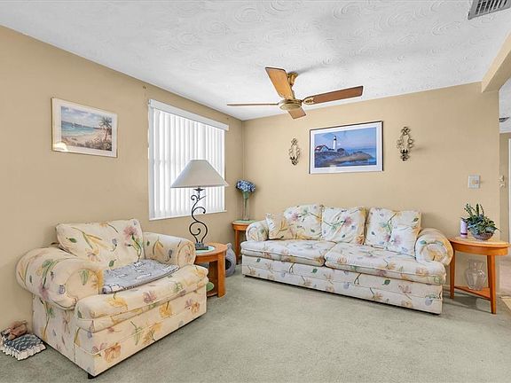 3rd image of 3352 Seffner Dr