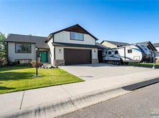 2522 Meadow Creek Dr, Billings, MT 59105