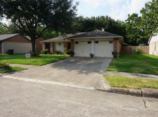 3362 Creek Grove Dr, Houston, TX 77066