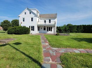 1022 Gravel Pike, Palm, PA 18070