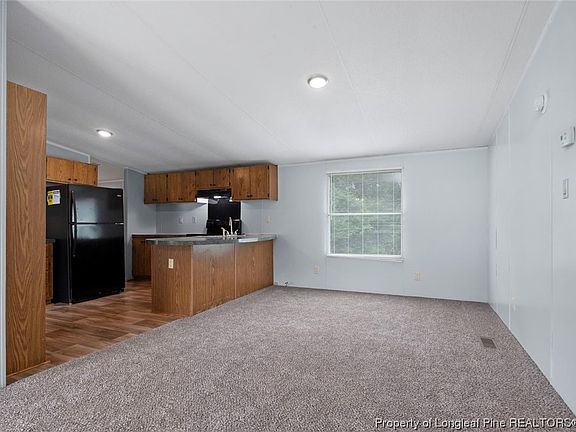 4th image of 116 Crestbrook Dr