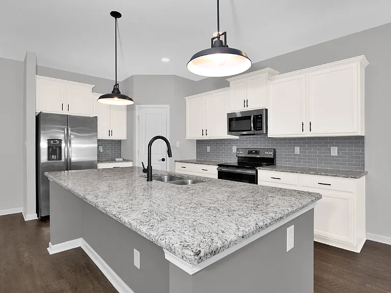2346 Spinning Wheel Rd — Photo 12