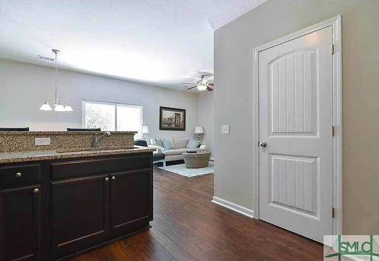 50 Walker Ct — Photo 13