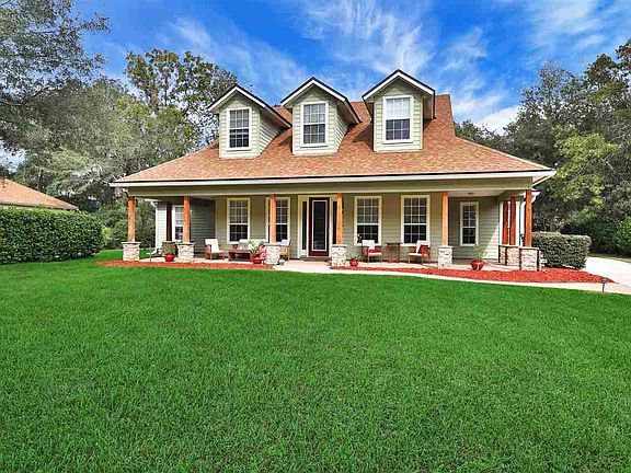 3rd image of 3715 Creek Hollow Ln