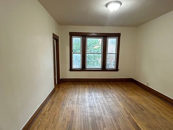 2nd image of 1117 N Kildare Ave #2