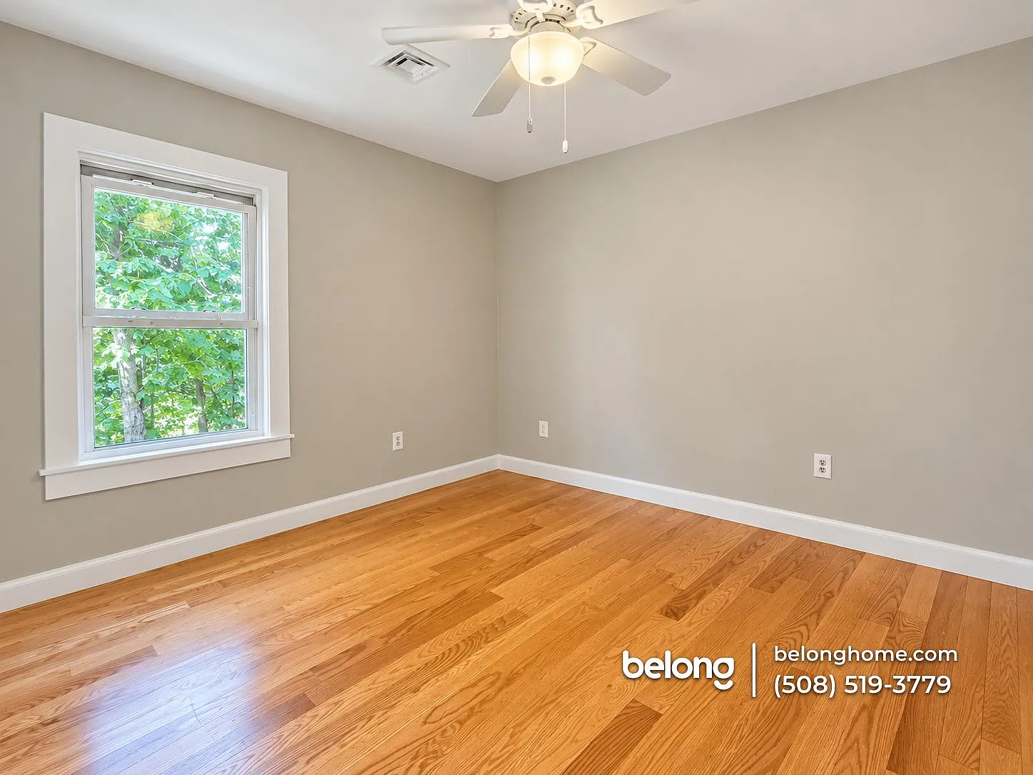 3 bed, 1.0 bath, 1100 sqft, $2,295 — Photo 2