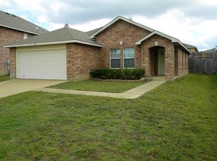 8949 Preakness Cir, Fort Worth, TX 76123