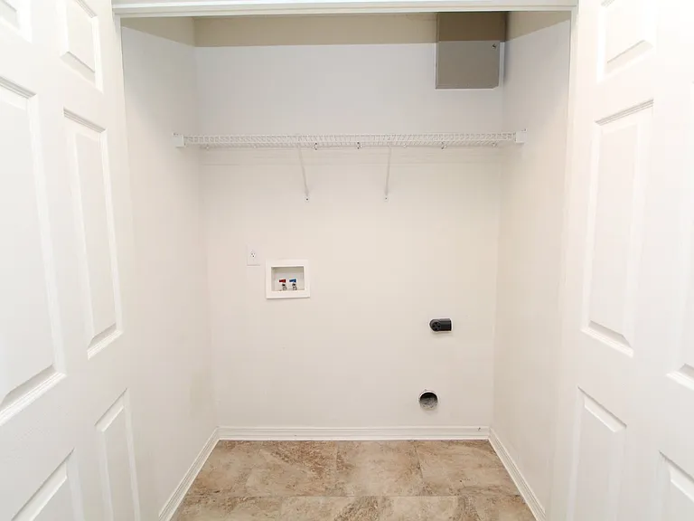 7908 Cayenne Way — Photo 17