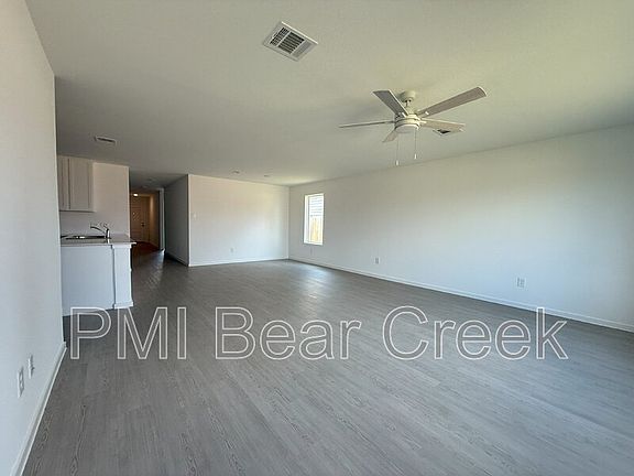 5th image of 10268 Prairie Dunes Ln