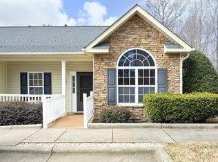 200 Madres Ln, Morrisville, NC 27560