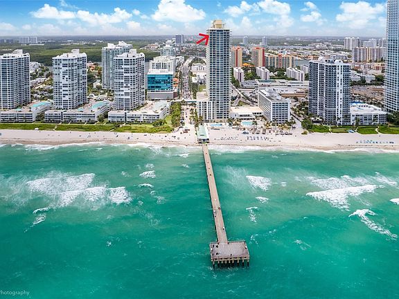 3rd image of 16699 Collins Avenue #4101