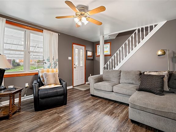 3rd image of 1507 Wareman Ave