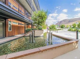 2220 W Woodin Ave #207, Chelan, WA 98816