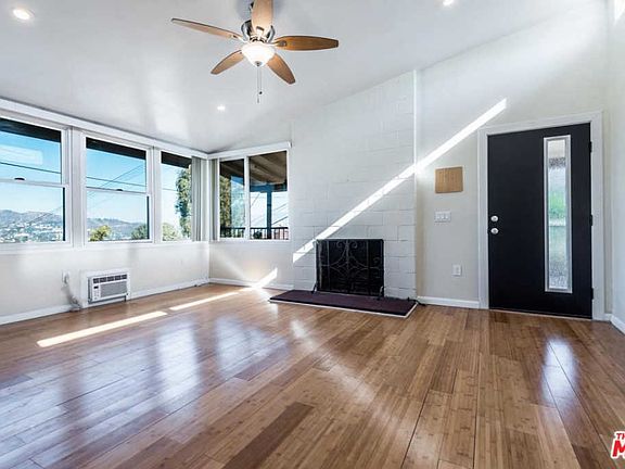 3rd image of 2348 Loma Vista Pl