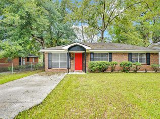 1336 E Henry St, Savannah, GA 31404