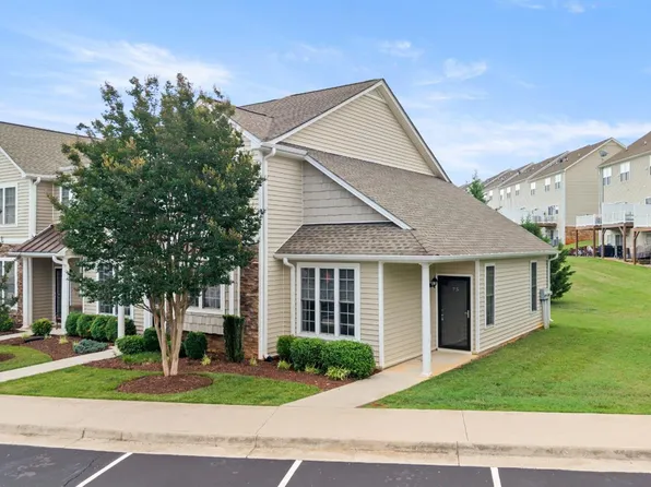 75 Rowse Dr, Lynchburg, VA 24502