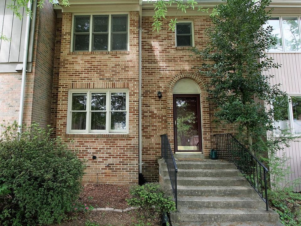 1st image of 5027 Cliffhaven Dr