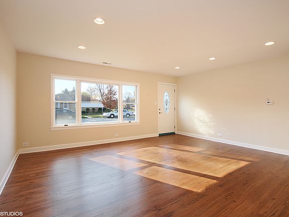 2nd image of 8949 S 50th Ave
