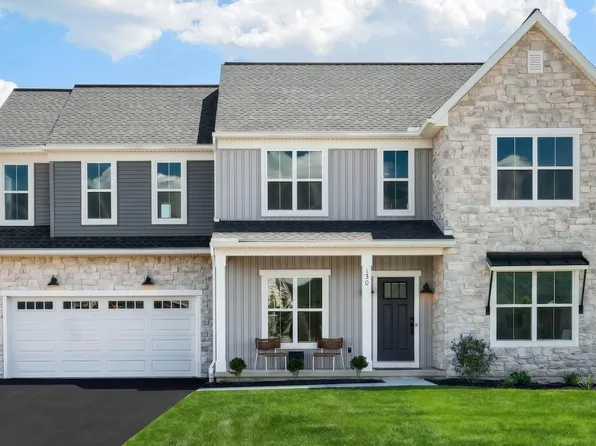 130 S Mountain Dr, Carlisle, PA 17013