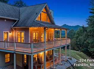 324 Perks Rd, Franklin, NC 28734