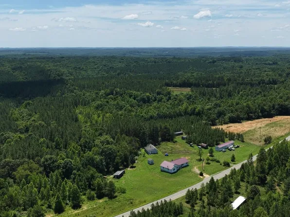 1000 Corner Rd, Java, VA 24565