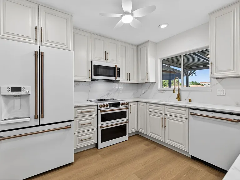 6497 Cape Hatteras Way NE #3 — Photo 36