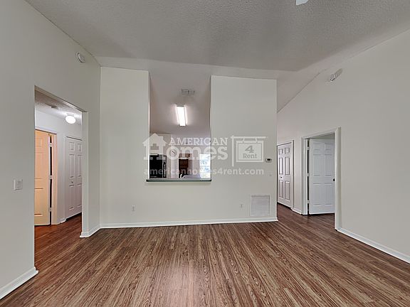 5th image of 4416 Brookdale Ct