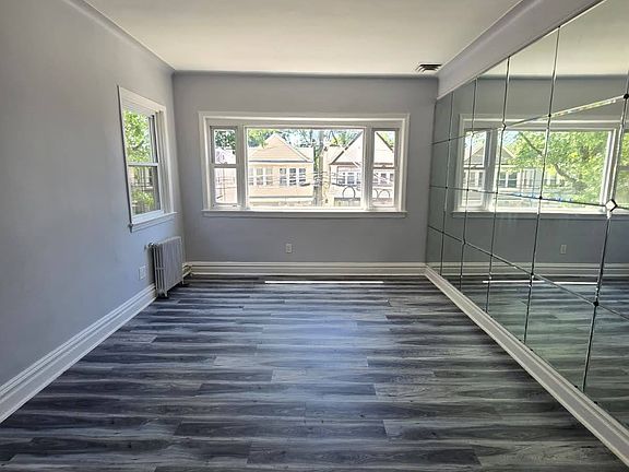 5th image of 20 Wade St #2A