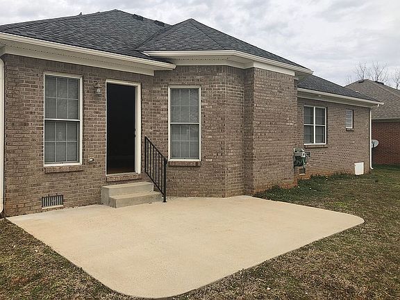 5th image of 211 Windover Ave