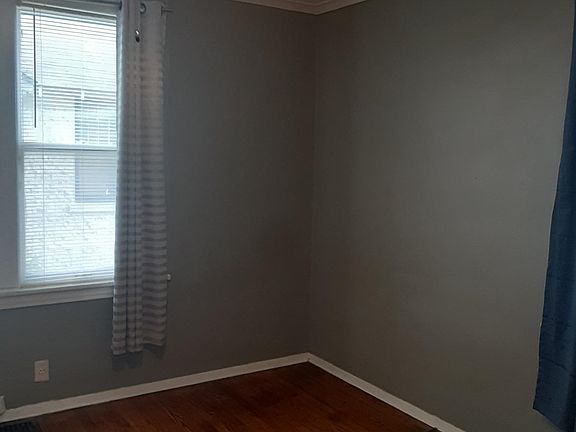 5th image of 3789 Spottswood Ave