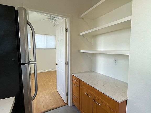 3rd image of 4833 Baltimore St #4833