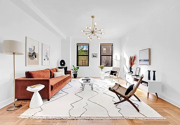 2nd image of 50 Plaza St E APT 4B