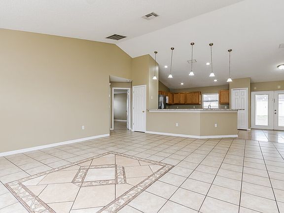 3rd image of 1120 Roan Ct