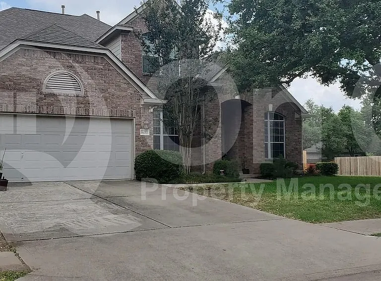 16212 Double Eagle Dr — Photo 2
