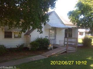 1408 E Kivett Dr, High Pt, NC 27260