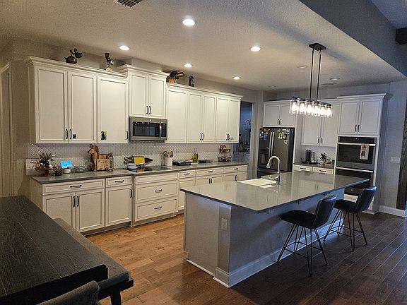 2nd image of 13331 Highland Woods Dr