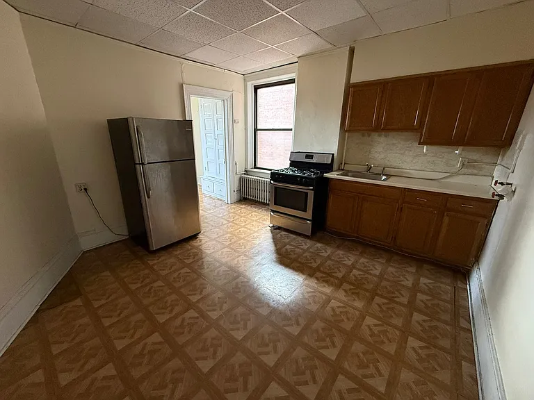 3404 Park Ave #12E — Photo 2