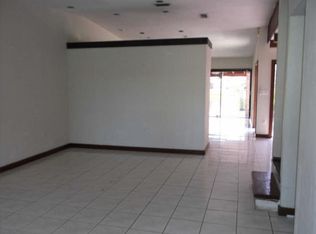 17535 NW 66th Ct, Hialeah, FL 33015